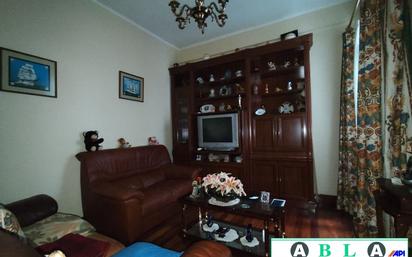 Living room of Apartment for sale in Bilbao 