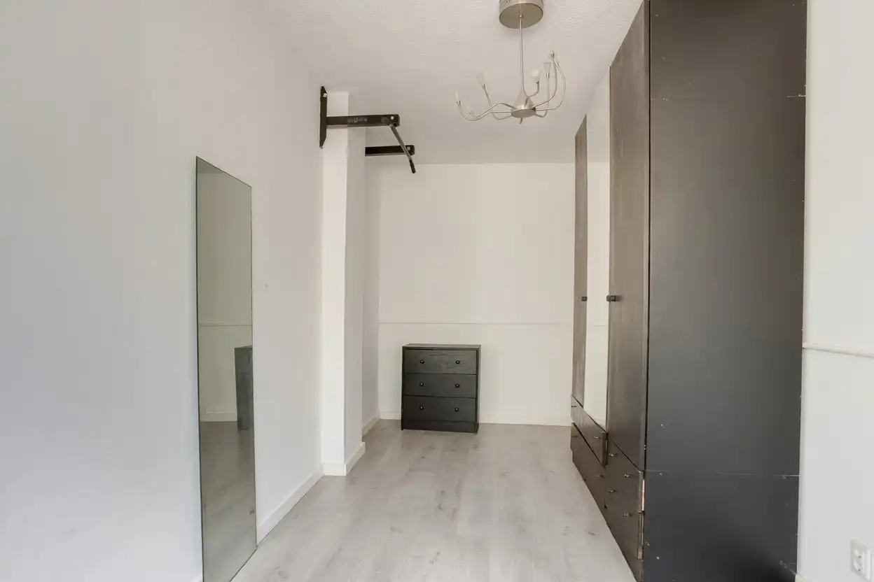 Habitación de Planta baja en venta en L'Hospitalet de Llobregat con Horno