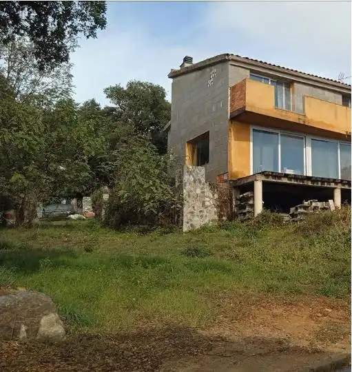 Casa con giardino in vendita a FOGUERES DE MONTSORIU 195