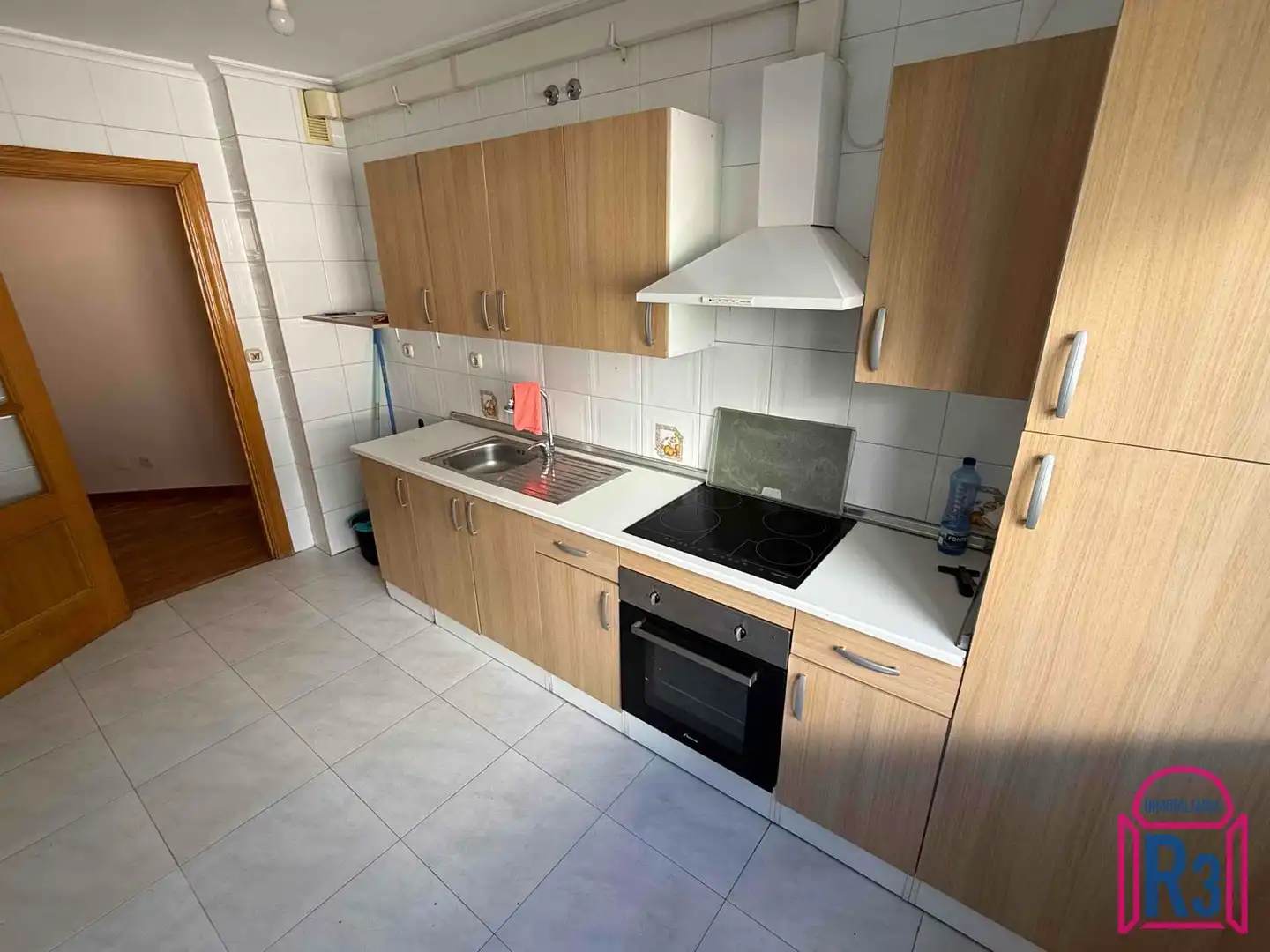 Cocina de Piso de alquiler en León Capital  con Calefacción, Terraza y Trastero