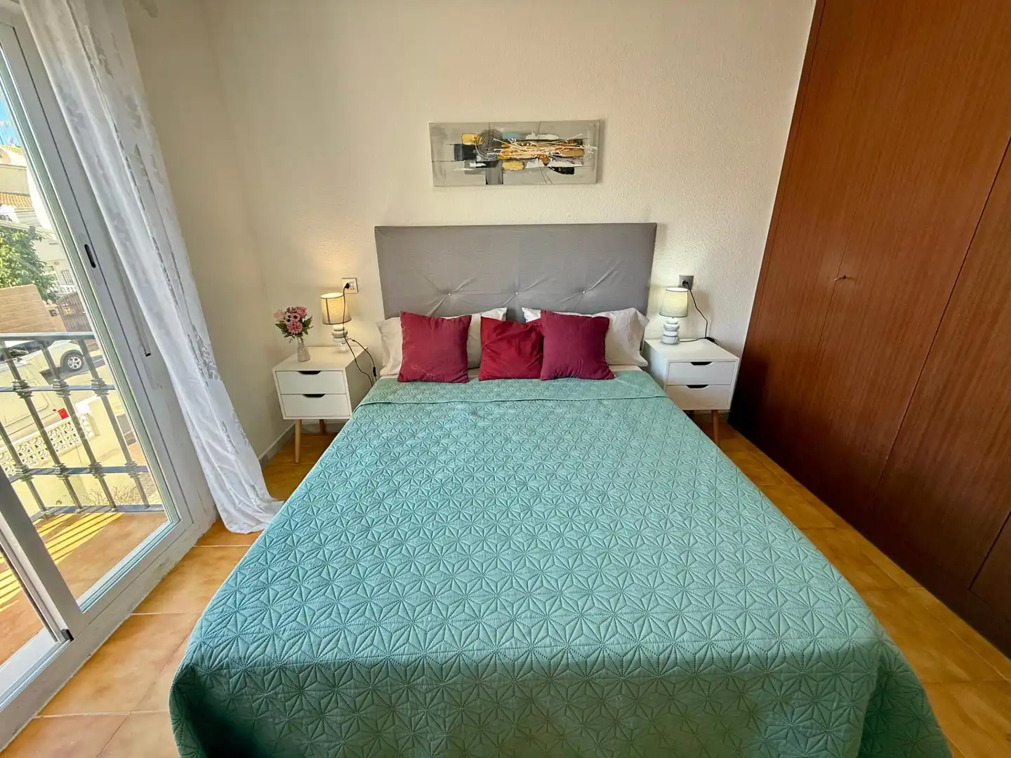 Schlafzimmer von Wohnungen zur Miete in Torrevieja mit Privatgarten, Terrasse und Möbliert