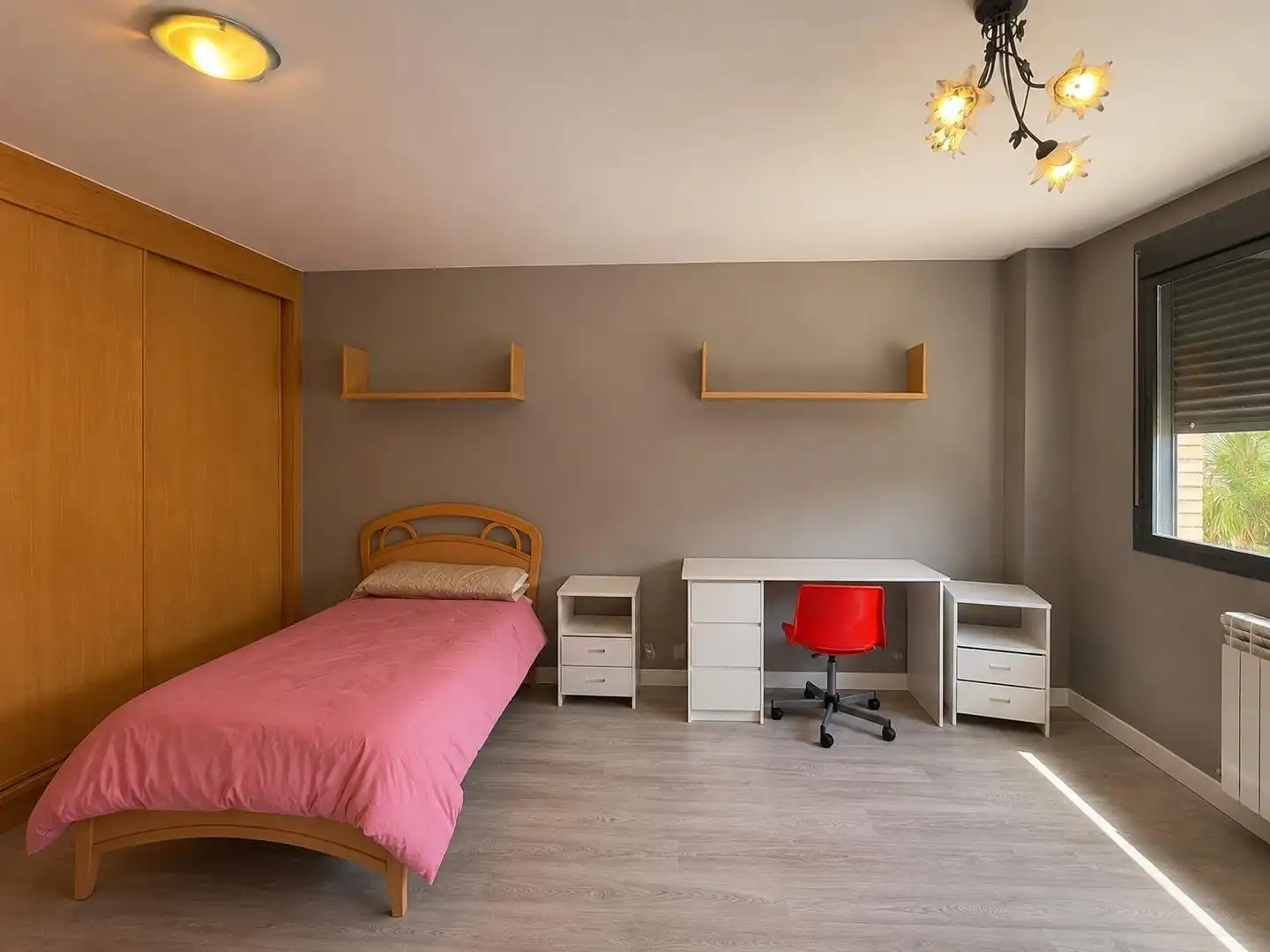 Habitación de Casa o chalet en venta en Guadalajara con Calefacción, Terraza y Piscina