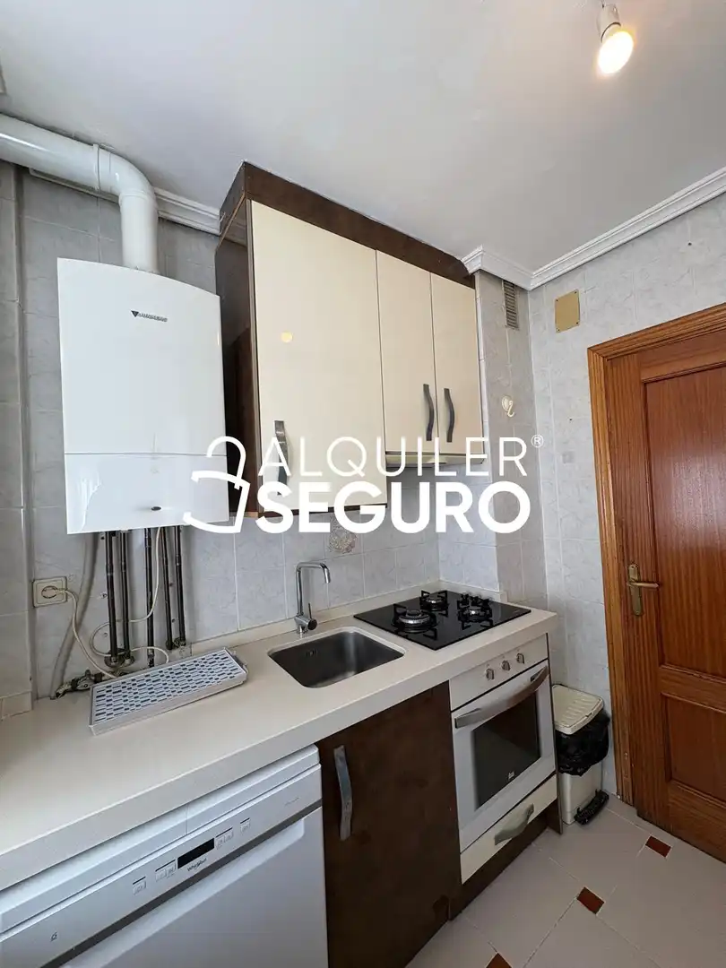 Cocina de Piso de alquiler en Puente de Vallecas
