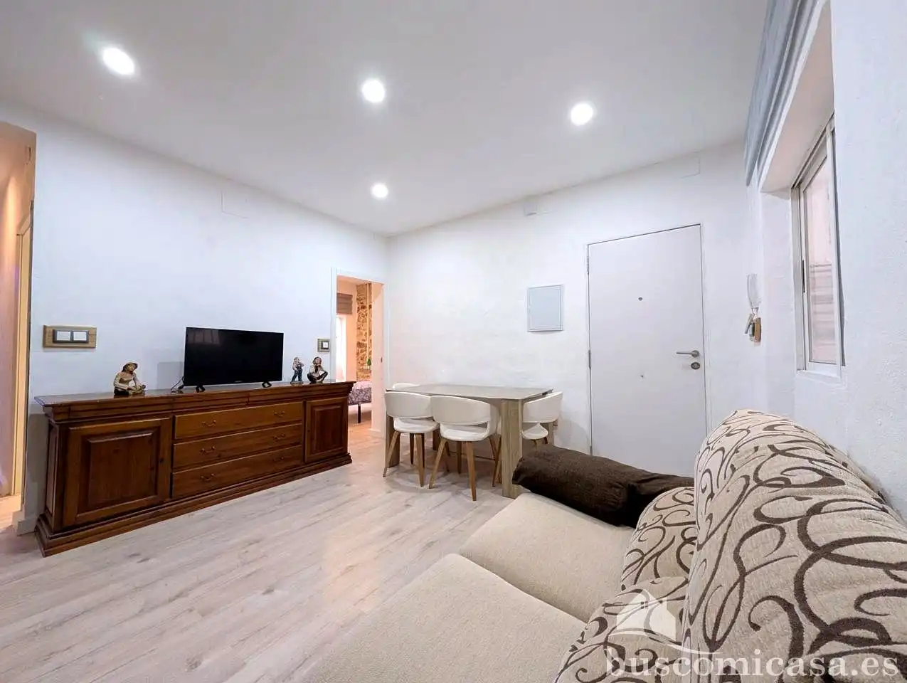 Living room of Ground floor for sale in Linares  with Air Conditioner and Furnished
