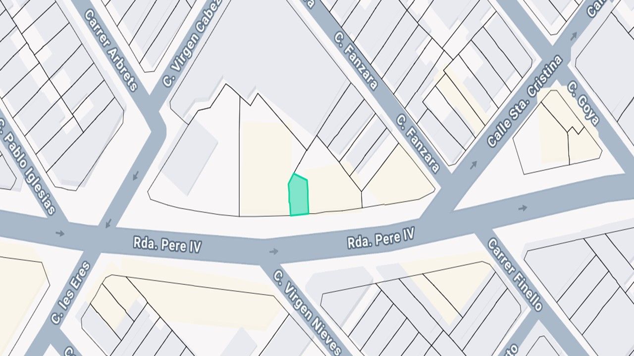 Land for sale in Av Pedro IV                                       , Llombai