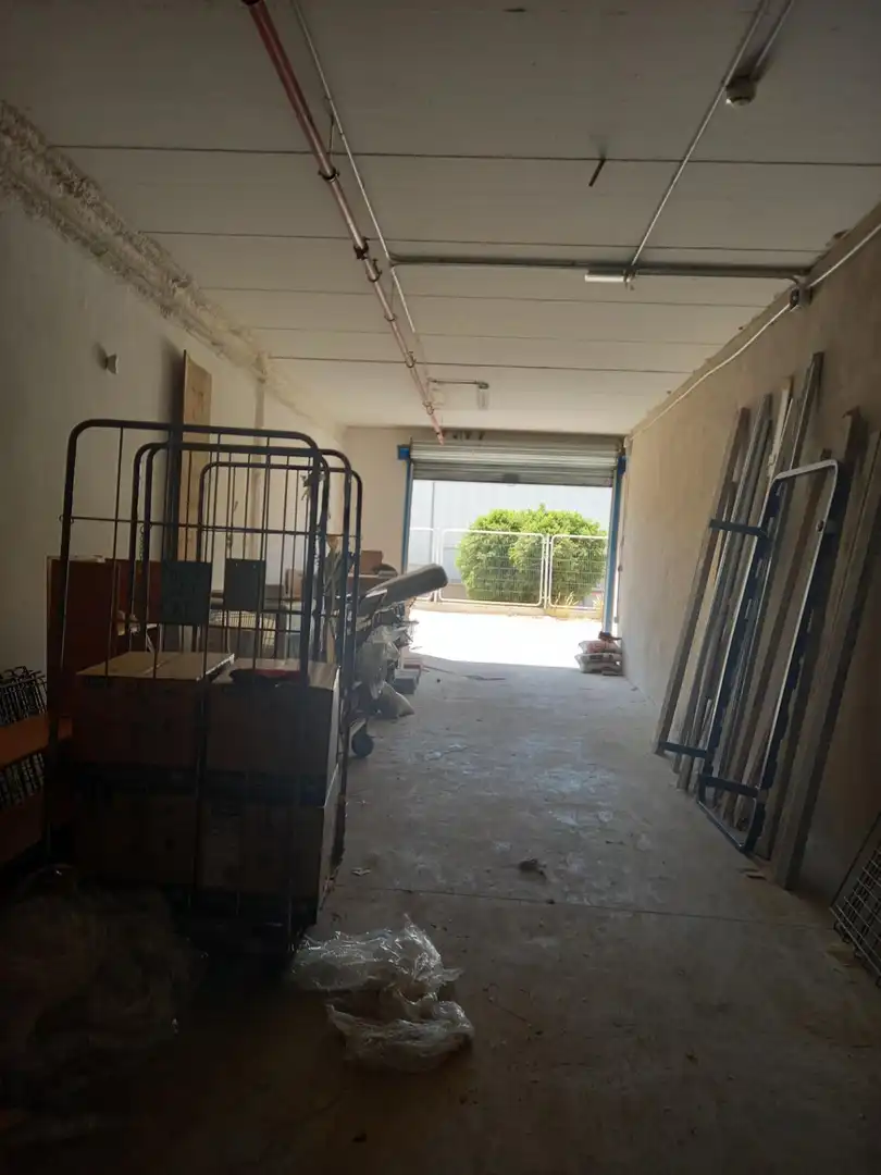 Industrial buildings for rent in Aspe