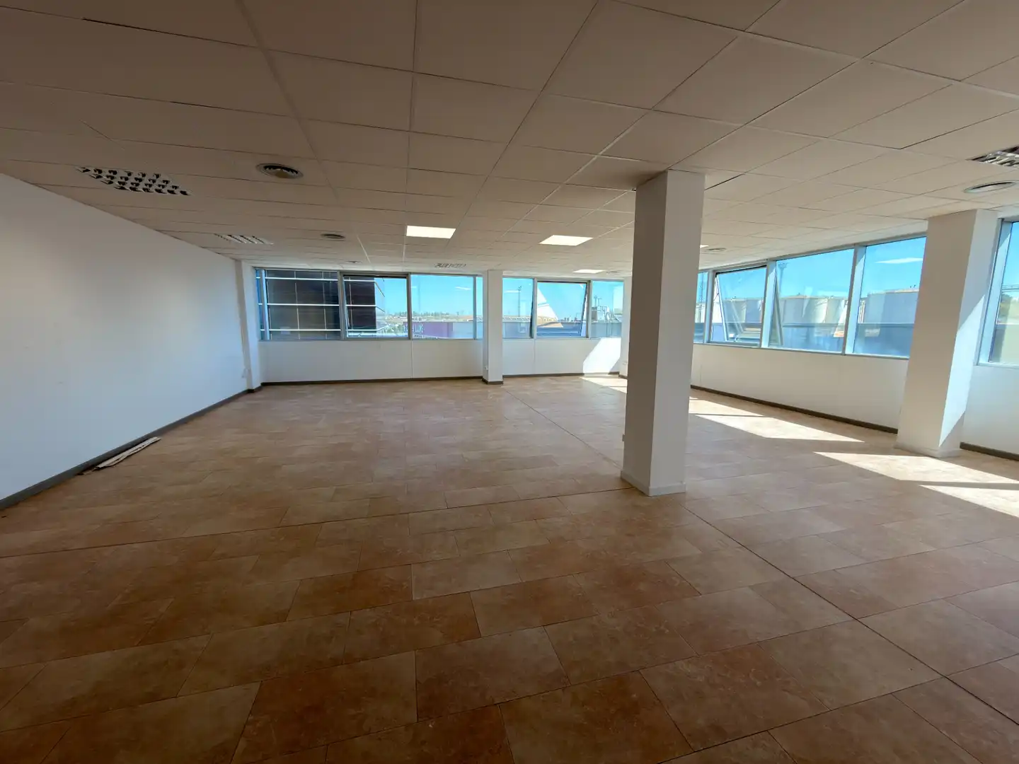 Büro mit Aufzug zur Miete in Carrer Ivars d'Urgell 63, imagen 16