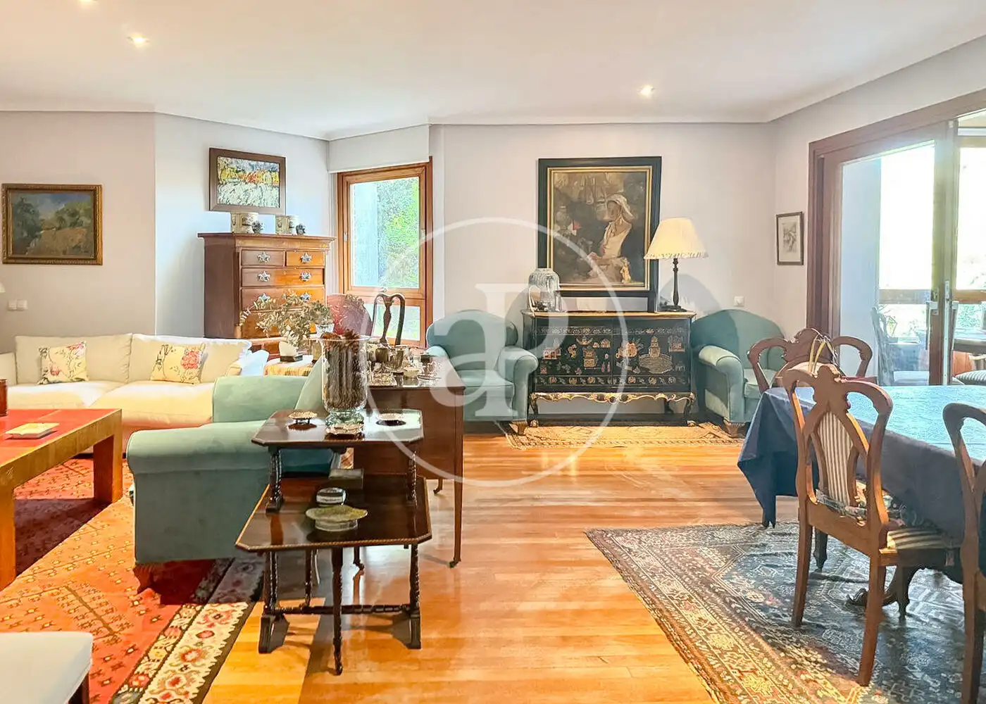 Sala de estar de Piso en venta en La Moraleja con Aire acondicionado, Calefacción y Jardín privado