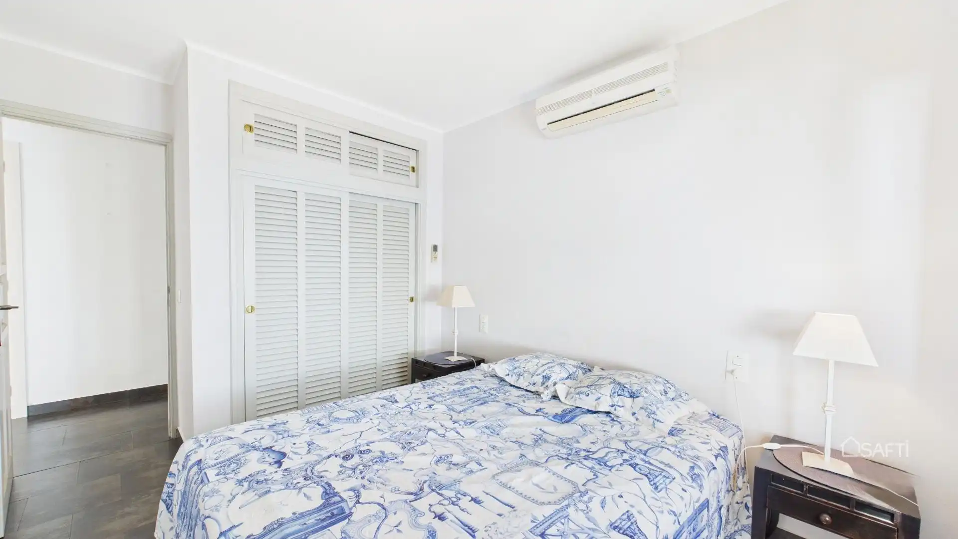 Dormitori de Apartament en venda en Andratx amb Aire condicionat, Balcó i Piscina comunitària