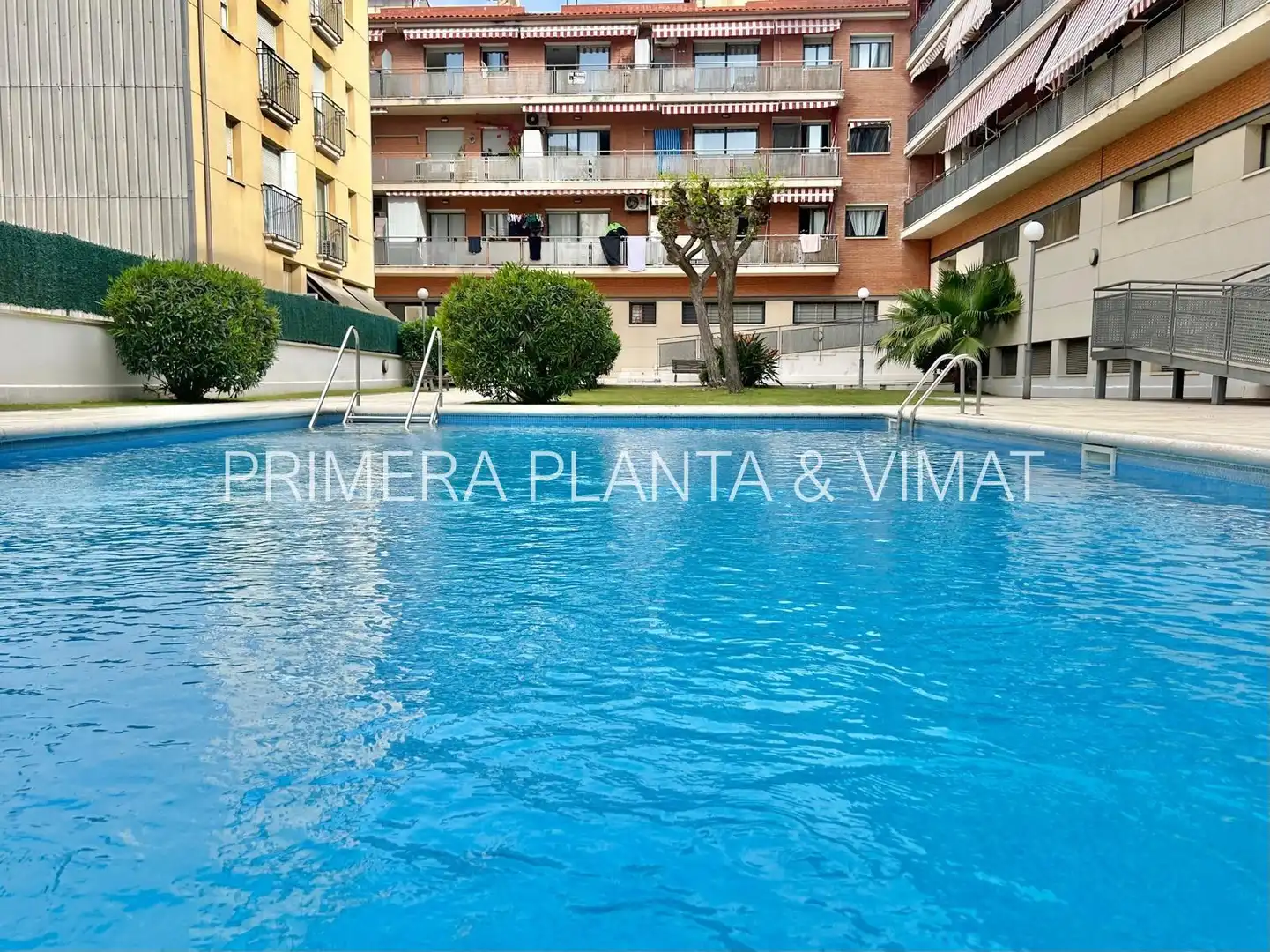 Penthouse mit Terrasse zum Verkauf in Calella