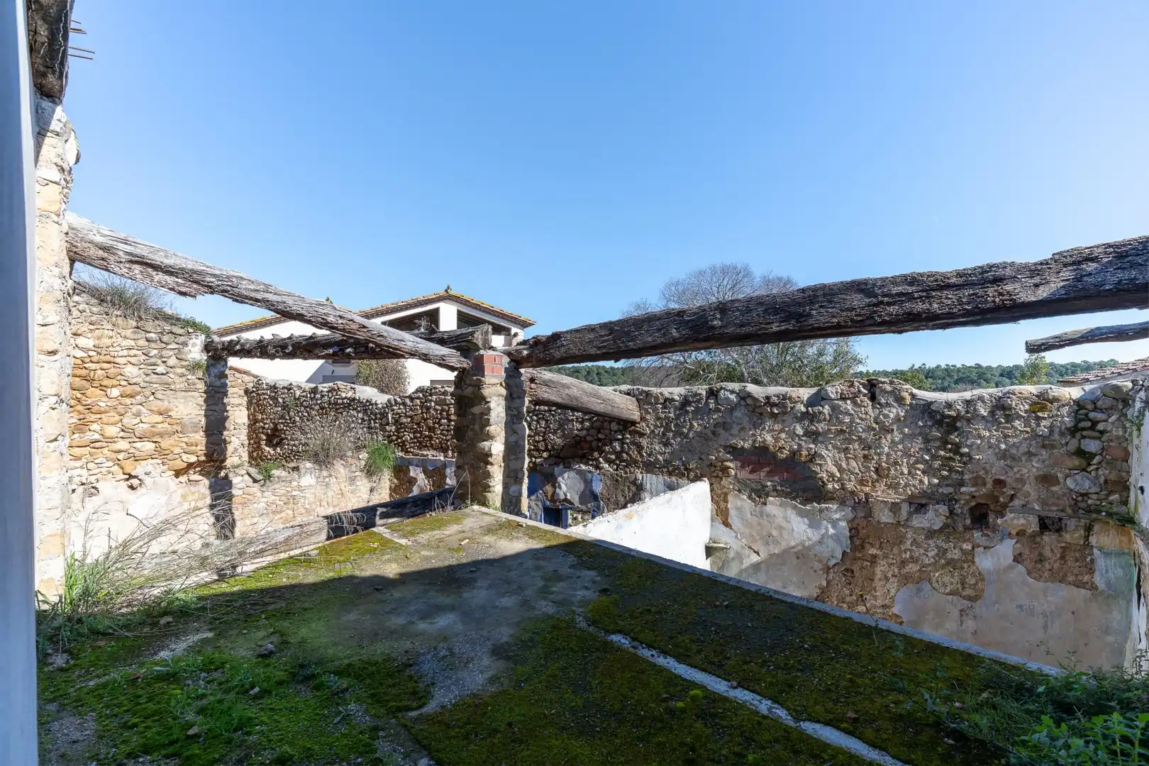 Finca rústica en venda en Esponellà