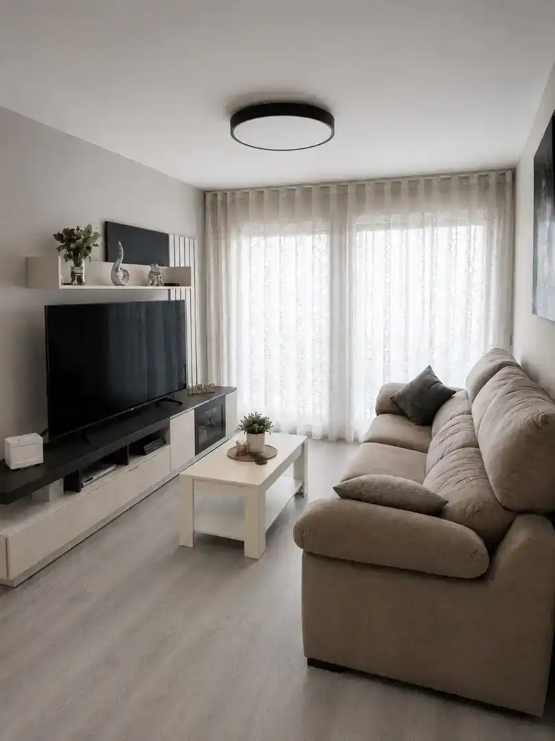 Living room of Flat for sale in  Logroño  with Air Conditioner, Swimming Pool and Balcony