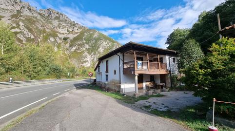 Foto 4 de Casa adosada en venda a Lugar Miyares, Amieva, Asturias