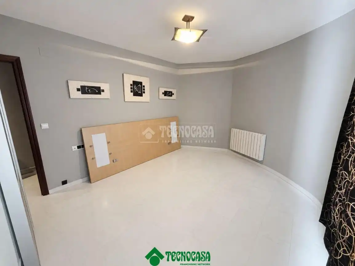 Habitación de Casa adosada en venta en Villafranca de Córdoba con Calefacción, Terraza y Balcón