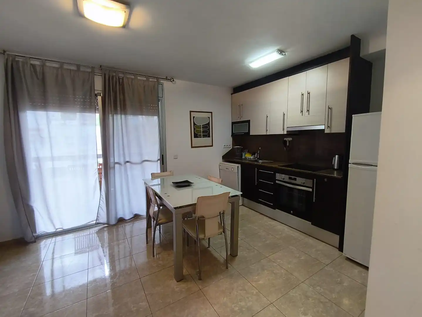 Apartament amb ascensor en venda a Avinguda dels Esports, imagen 4