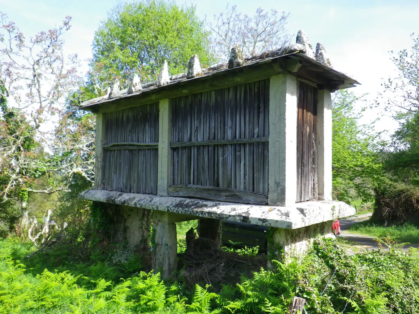 Casa rústica amb jardí en venda a Viveiro, imagen 3