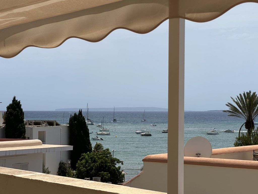 Single-family semi-detached for sale in Eivissa