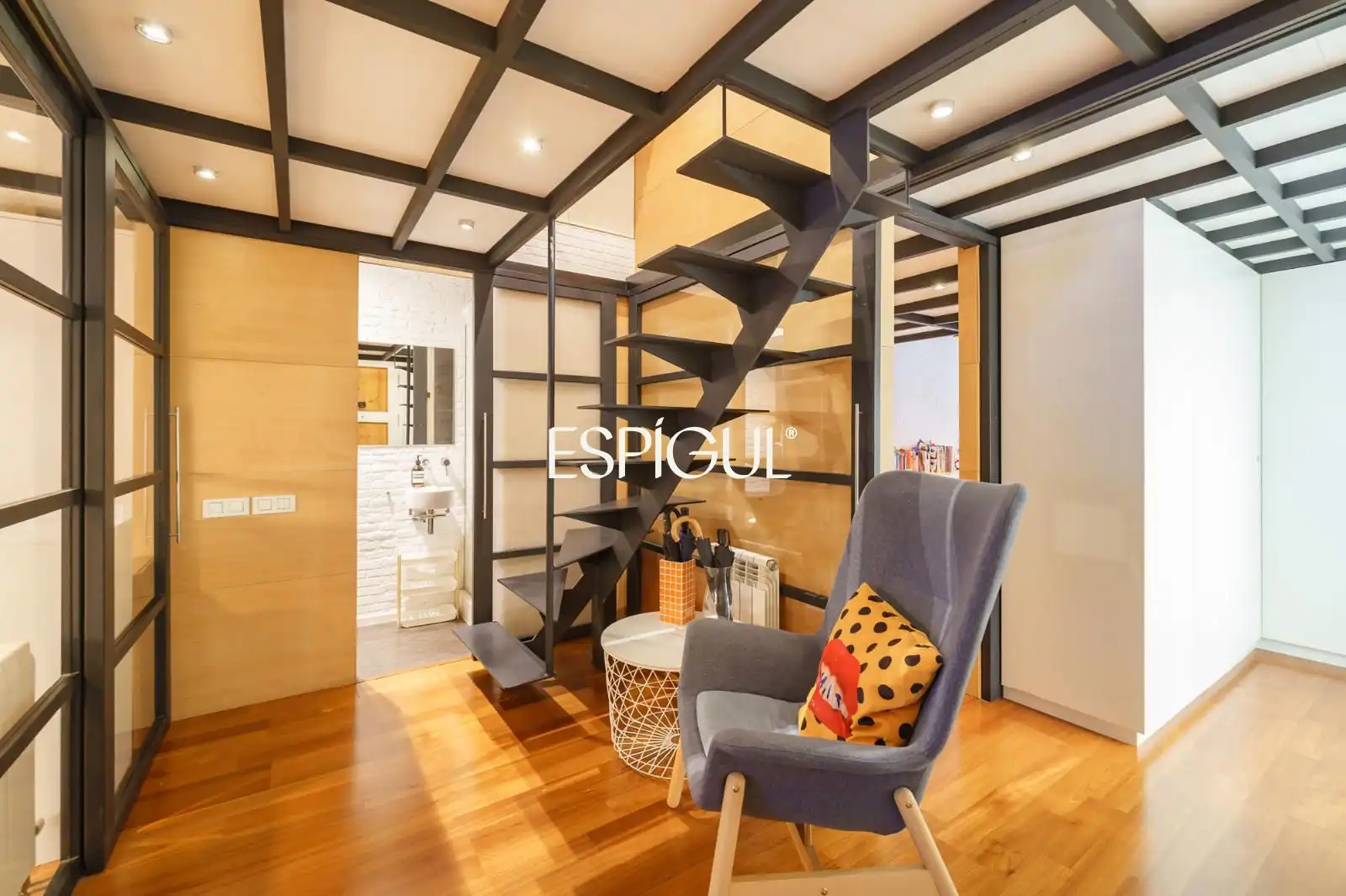 Piso en venta en NOU DE LA RAMBLA, El Poble Sec - Parc de Montjuïc