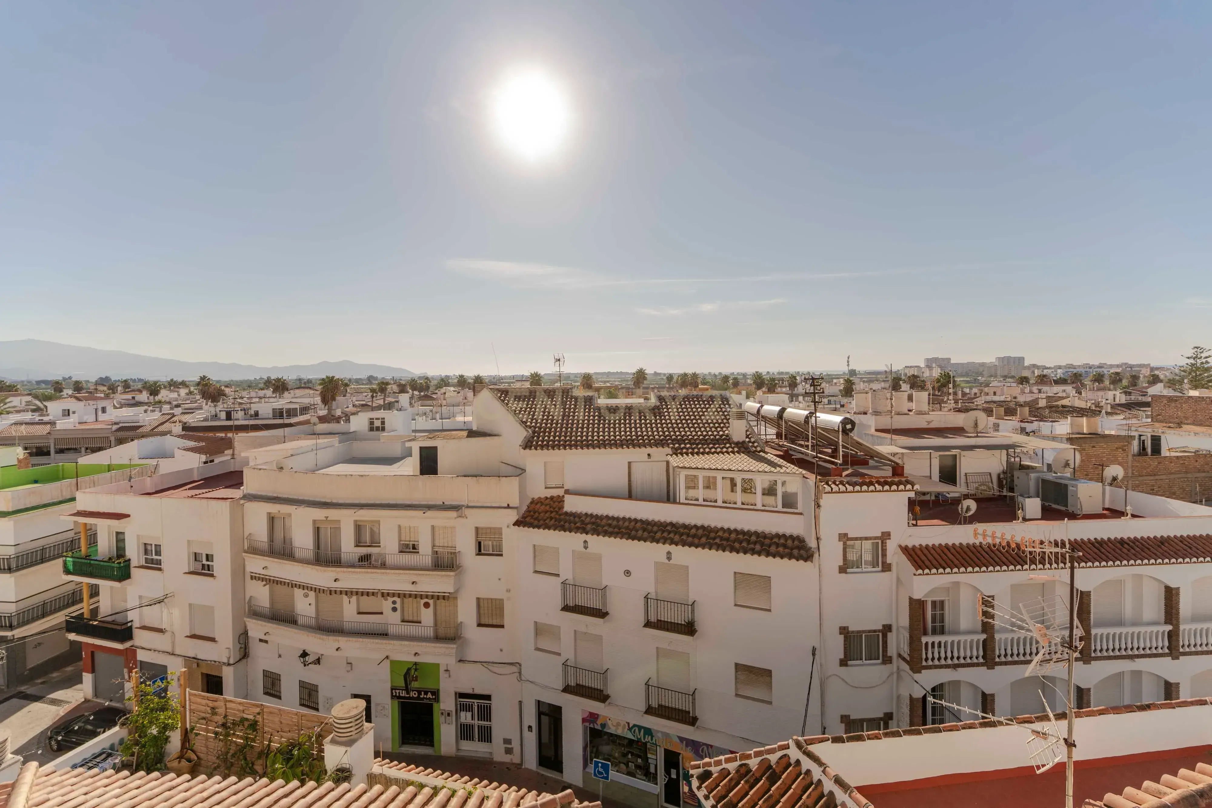 Exterior view of House or chalet for sale in Salobreña  with Air Conditioner, Terrace and Furnished