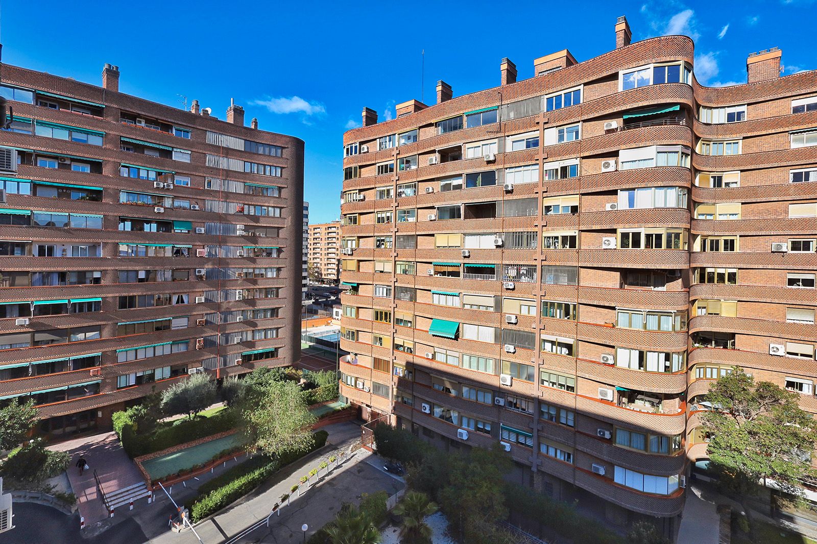 Exterior view of Flat for sale in  Madrid Capital  with Air Conditioner, Heating and Oven