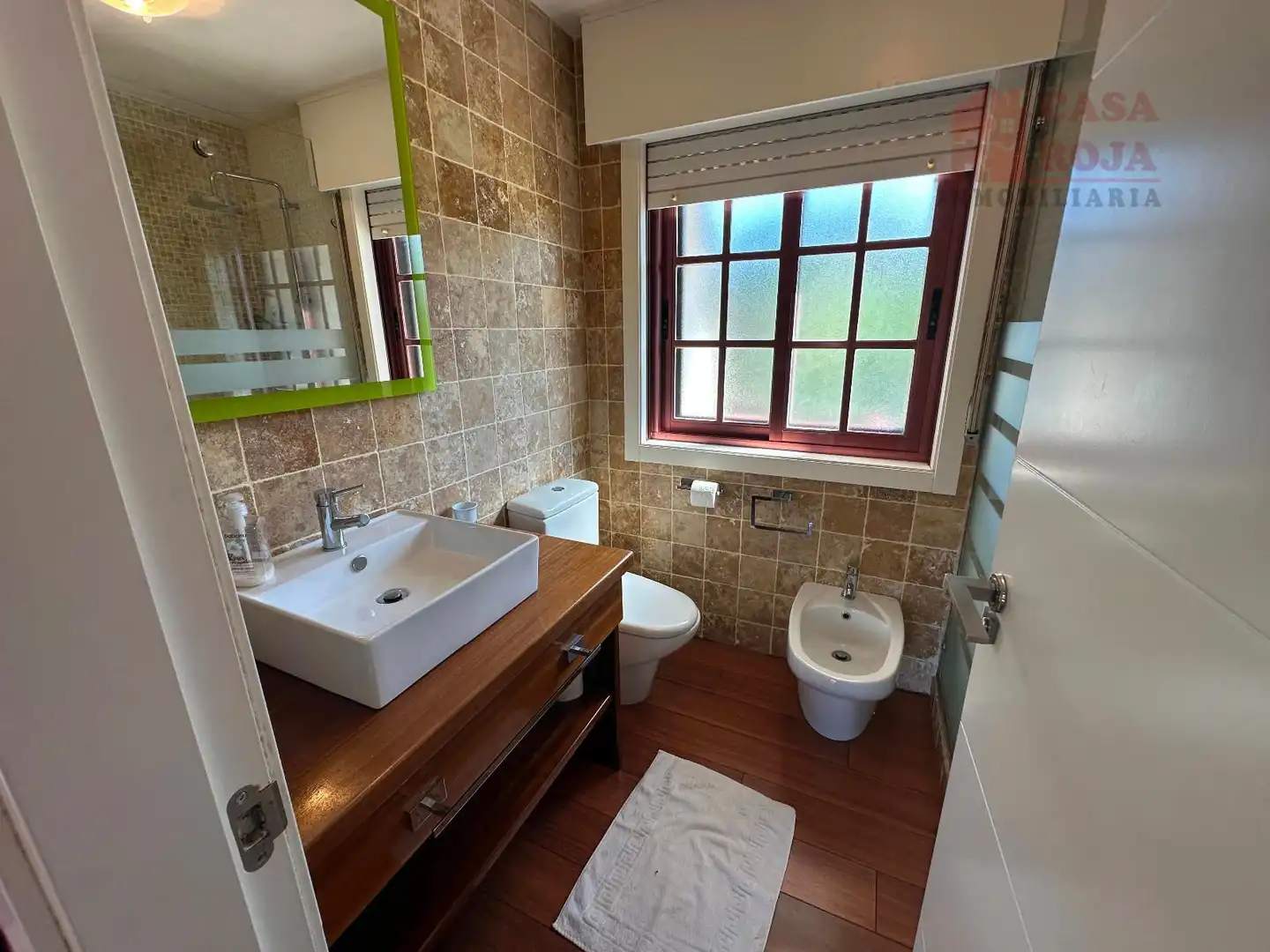 Bathroom of Houses for sale in Cangas   with Air Conditioner, Heating and Terrace