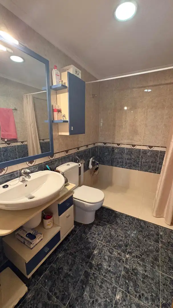 Baño de Piso en venta en Usurbil con Calefacción, Terraza y Trastero