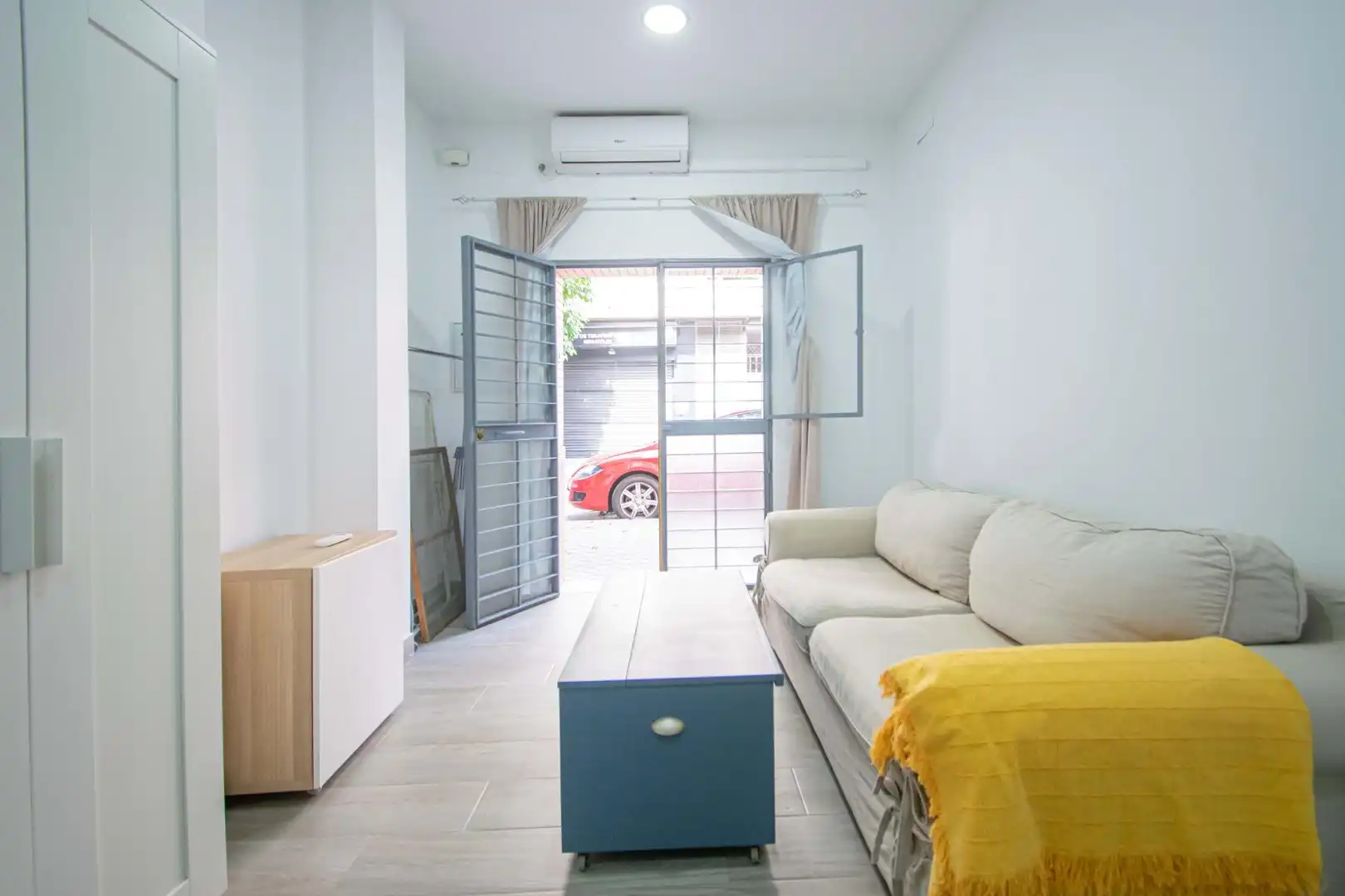 Living room of Lofts for sale in Sevilla  with Air Conditioner