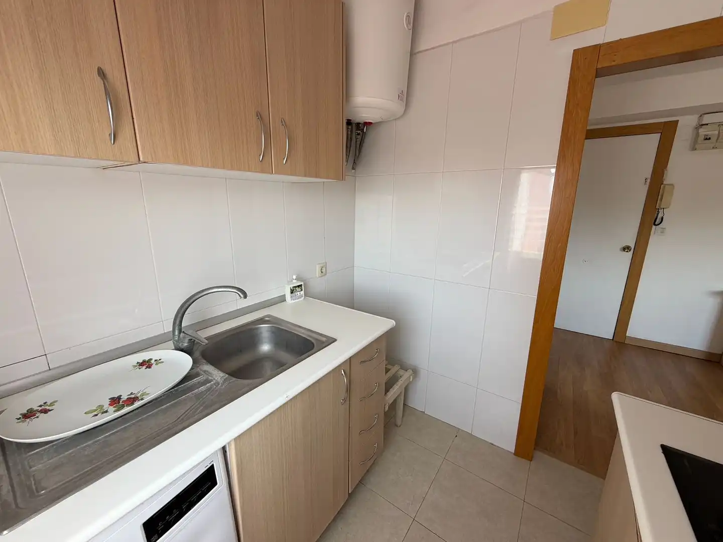 Kitchen of Flat for sale in Salou  with Air Conditioner, Heating and Parquet flooring