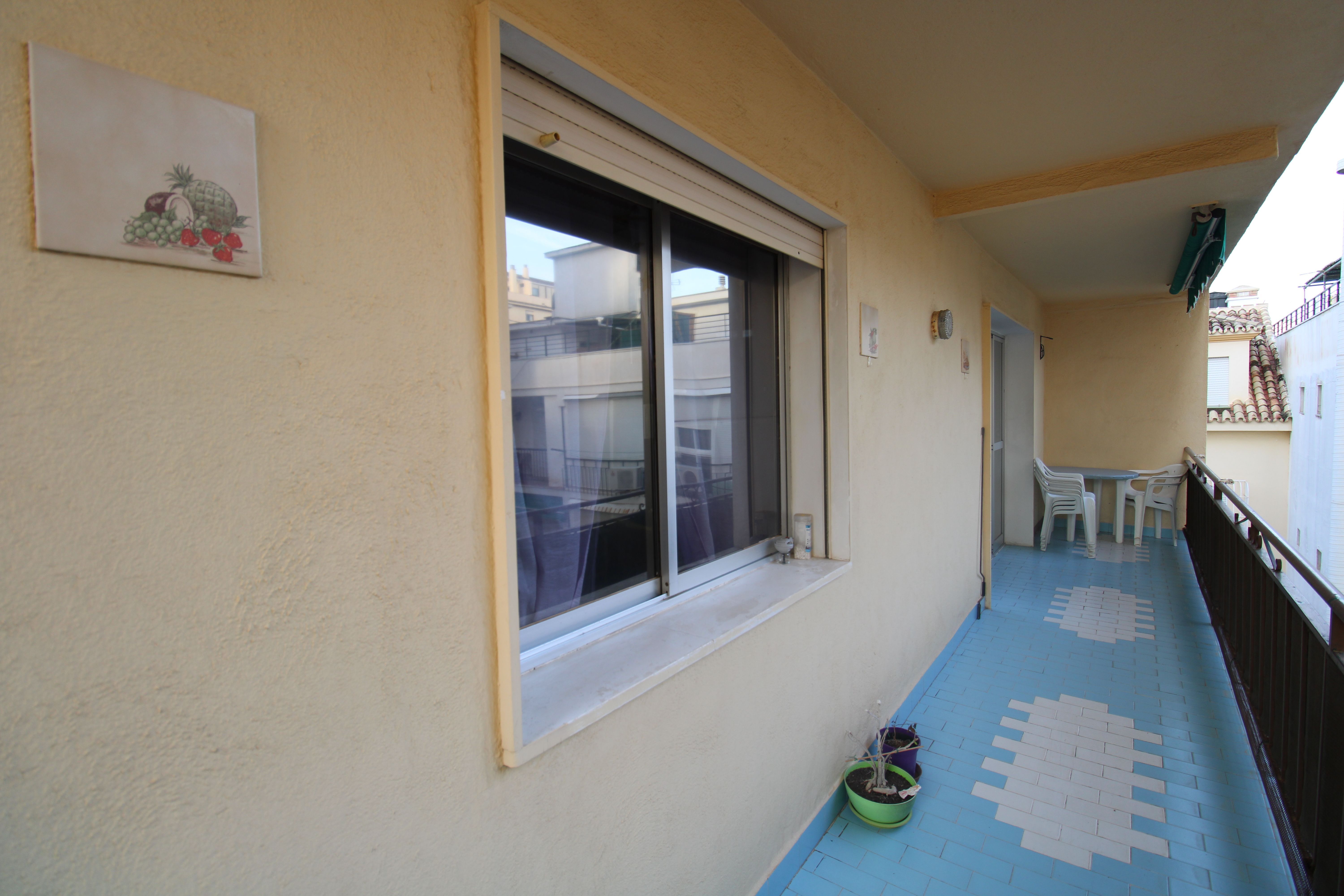 Balcony of Flat for sale in Fuengirola  with Air Conditioner and Terrace