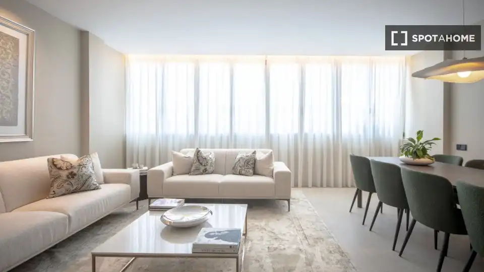 Sala d'estar de Apartament per a compartir en Las Palmas de Gran Canaria amb Aire condicionat, Terrassa i Moblat