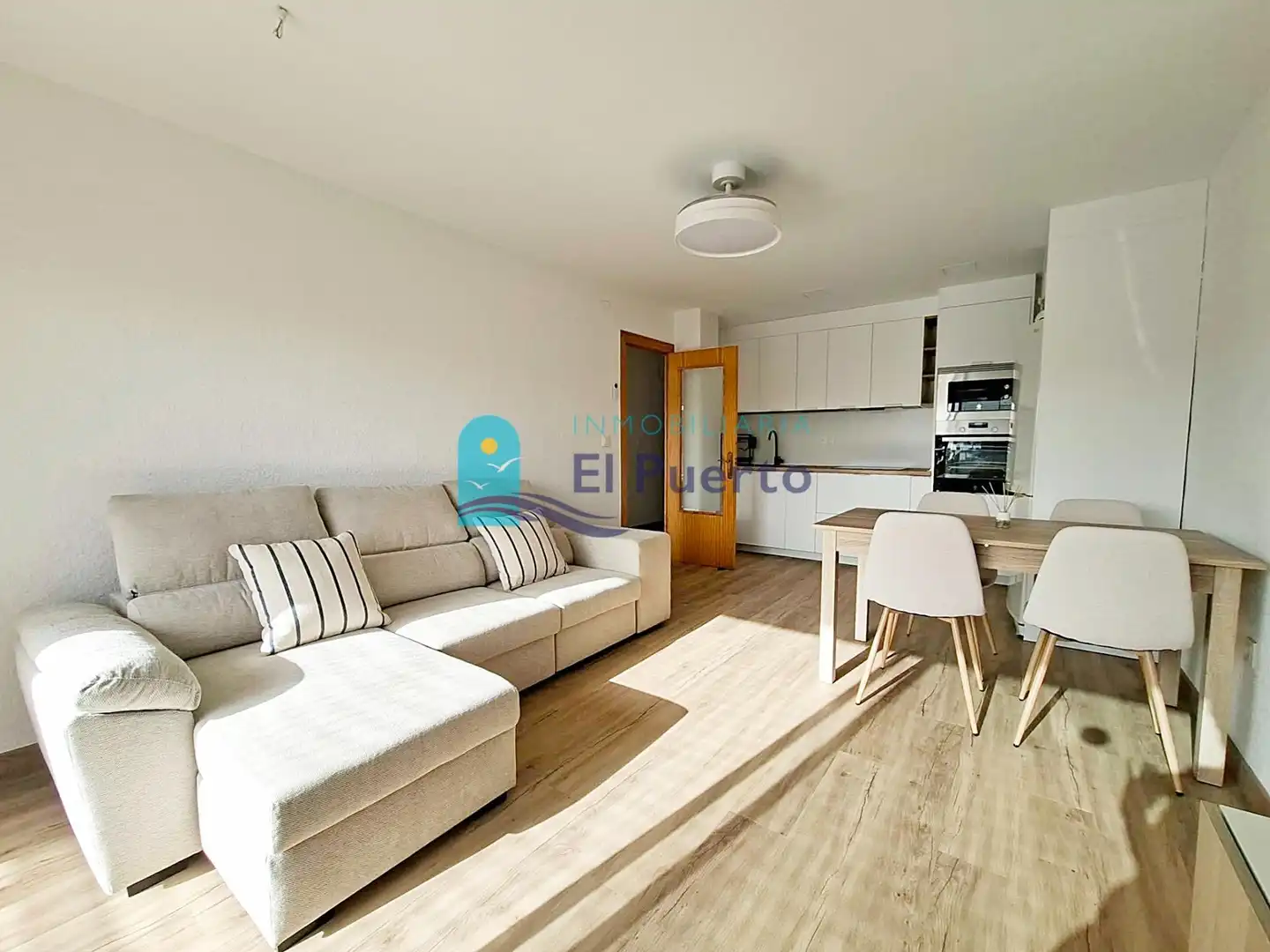 Wohnzimmer von Wohnung zum Verkauf in Mazarrón mit Klimaanlage, Heizung und Parkett