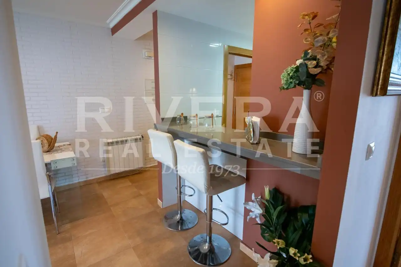 Küche von Wohnung zum Verkauf in Sanxenxo mit Heizung, Terrasse und Abstellraum