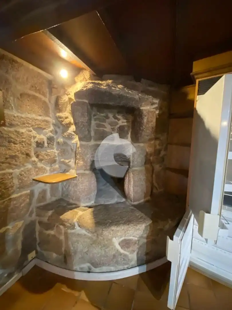 Casa o xalet en venda en San Cibrao das Viñas amb Calefacció, Jardí privat i Parquet