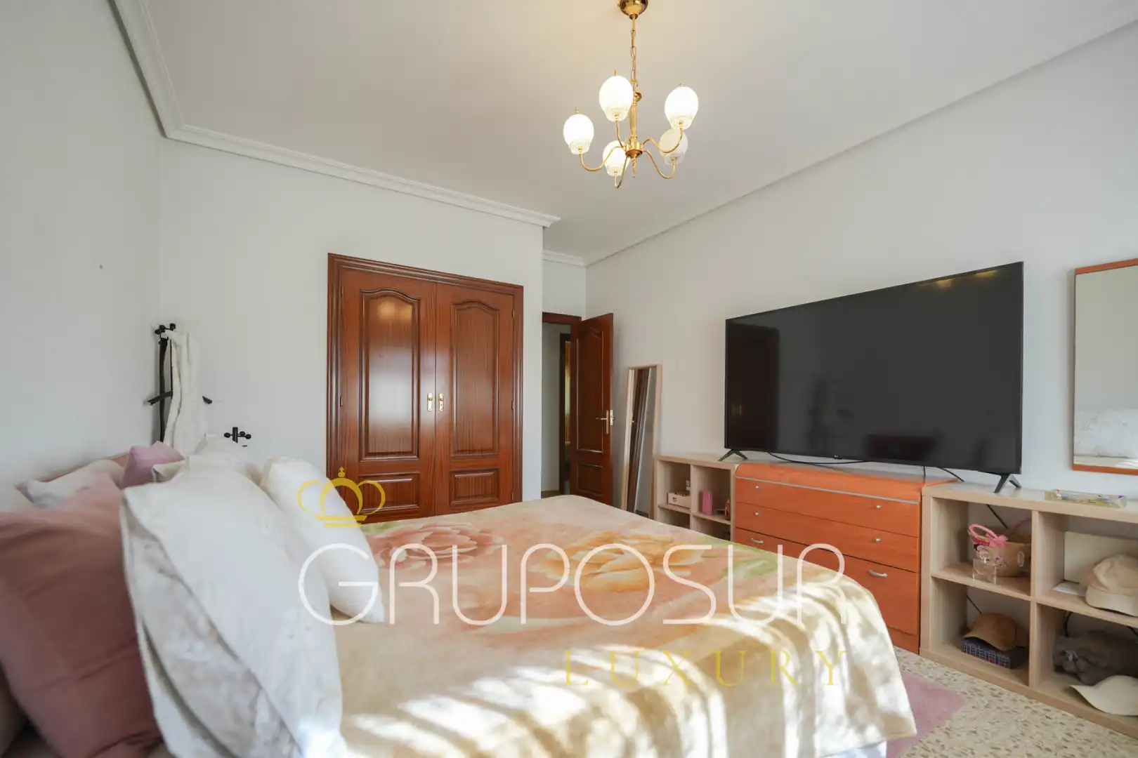 Dormitori de Casa o xalet en venda en Valladolid amb Calefacció, Jardí privat i Terrassa