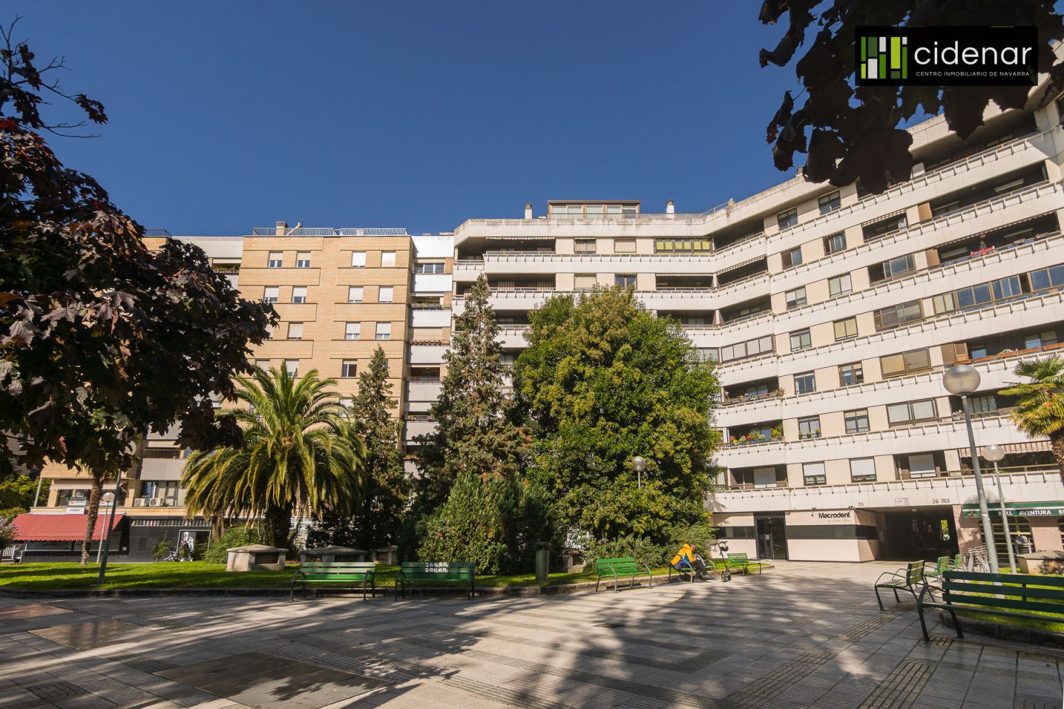 Vista exterior de Pis en venda en  Pamplona / Iruña amb Calefacció, Parquet i Terrassa
