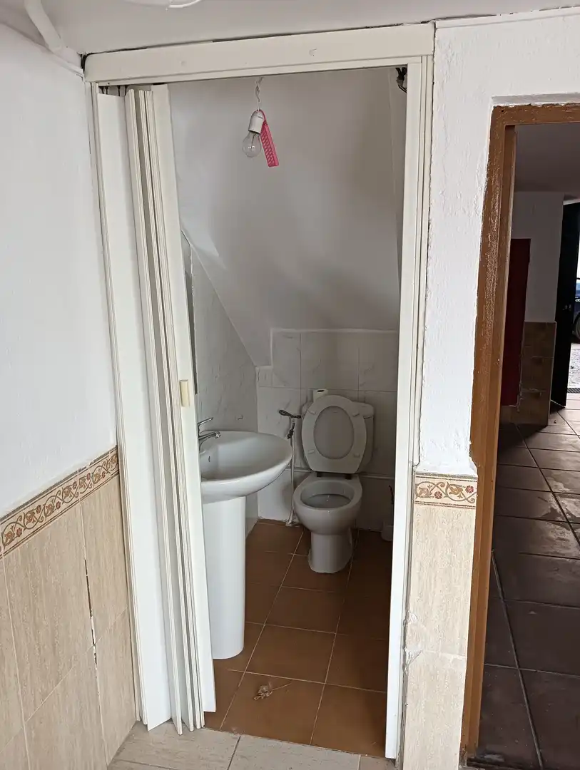 Baño de Casa o chalet en venta en Villafranca de los Caballeros con Calefacción y Terraza