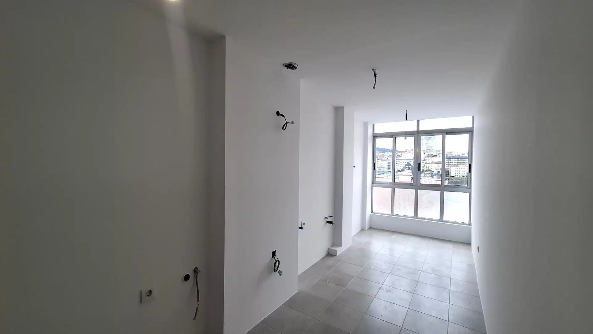 Flat for sale in Ourense Capital   with Parquet flooring, Storage room and Balcony