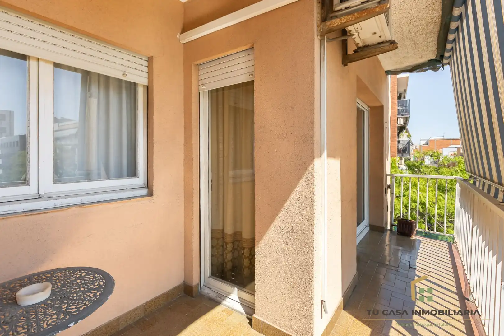 Terrasse von Wohnung zum Verkauf in Badalona mit Klimaanlage