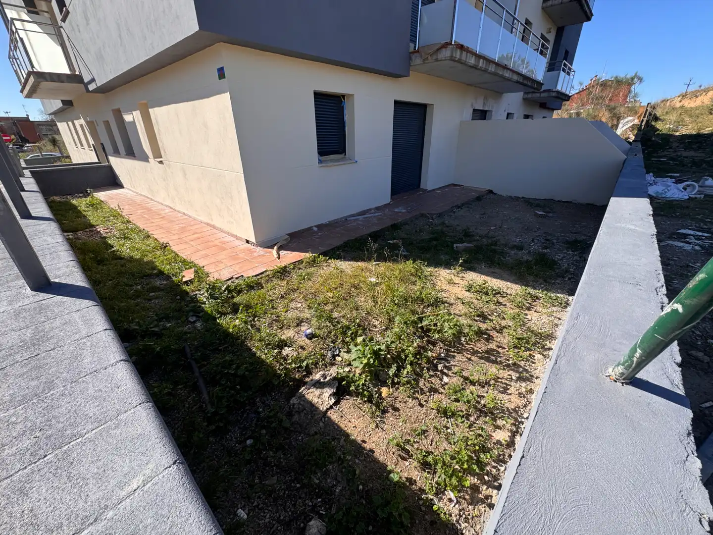 Wohnung zum Verkauf in Figueres mit Heizung, Privatgarten und Terrasse