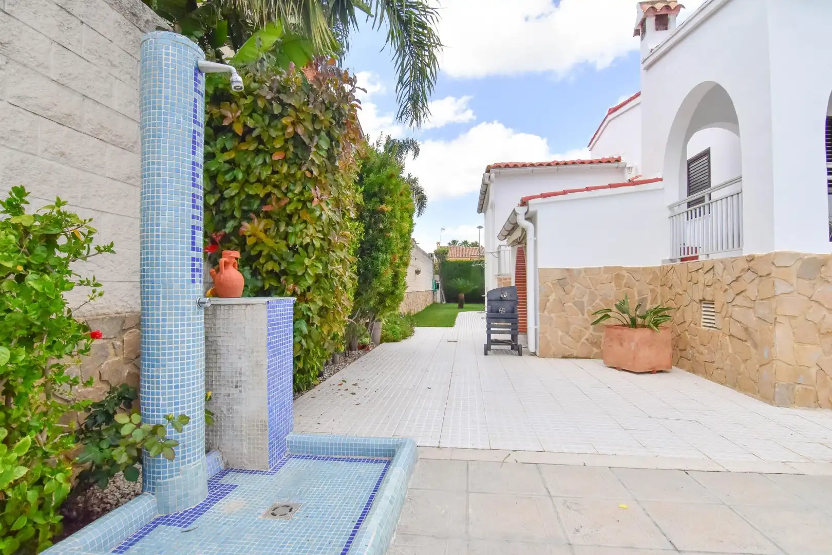 Vista exterior de Casa o chalet en venta en Benifaió con Aire acondicionado, Jardín privado y Terraza