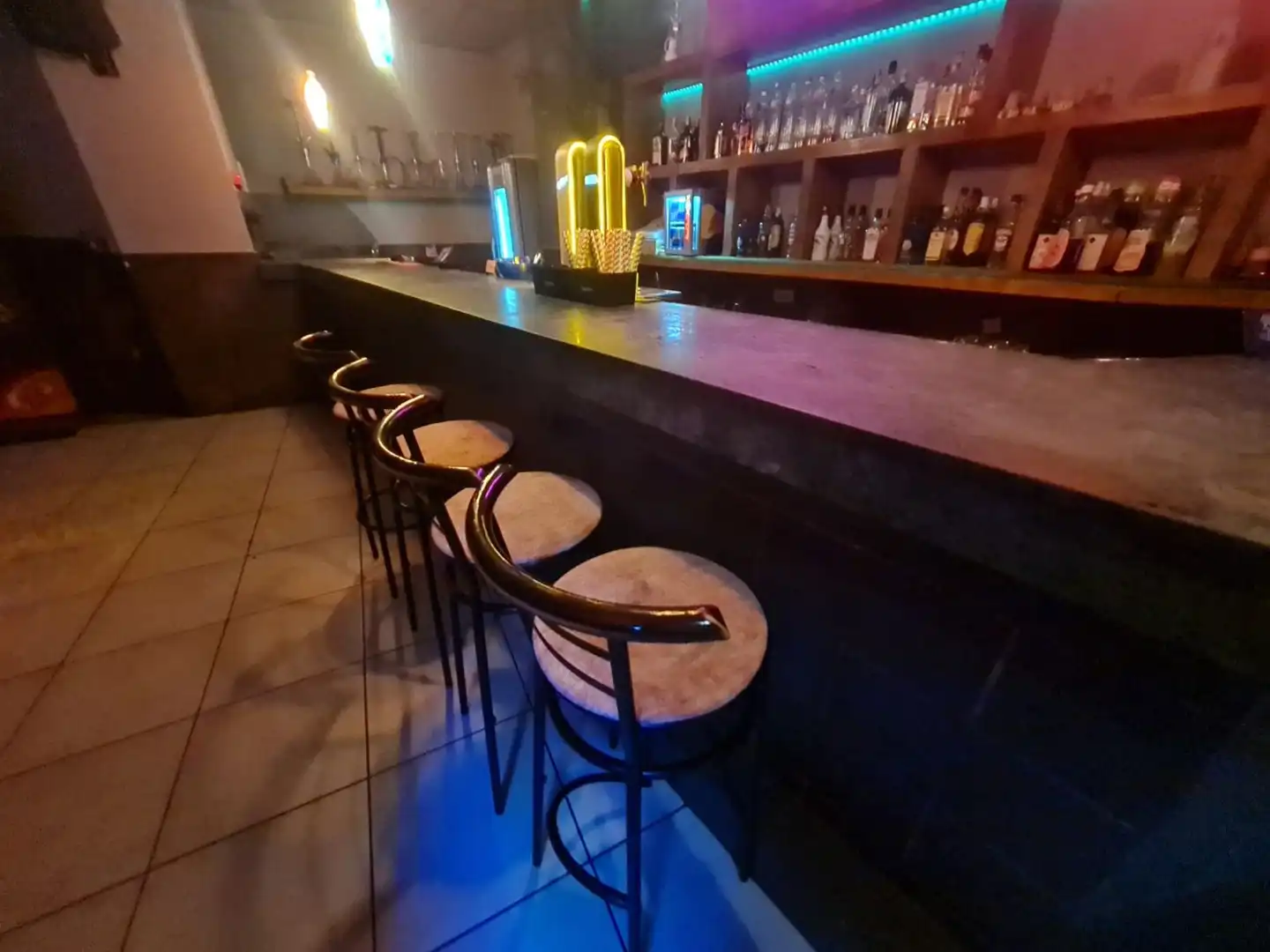 Business premises for transfer in Oeste, imagen 9