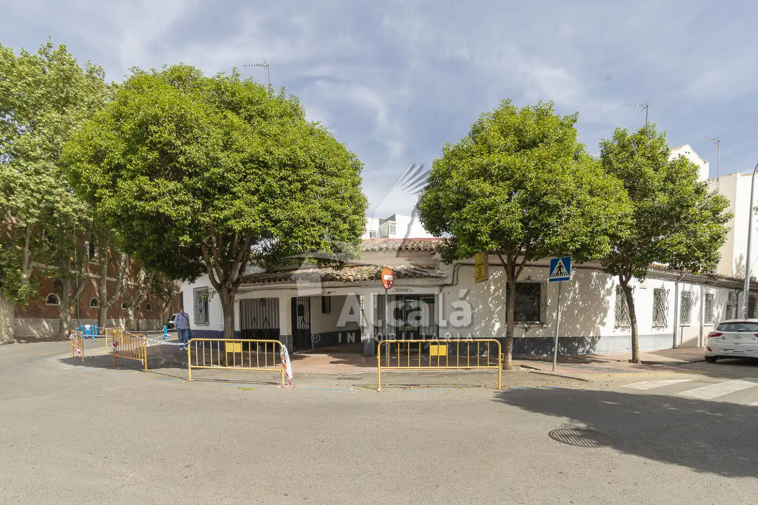 Vista exterior de Casa adosada en venta en Alcalá de Henares