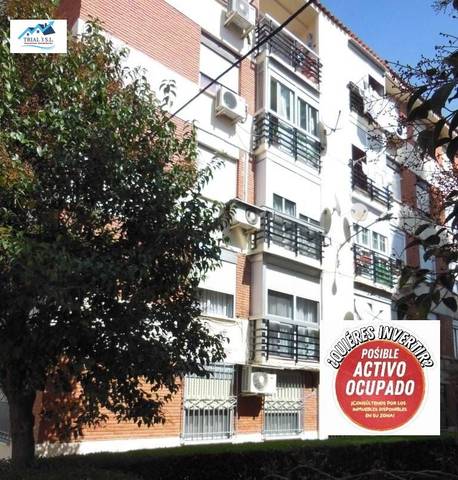Piso en Venta en Calle de Valdemarín en Foso - Moreras