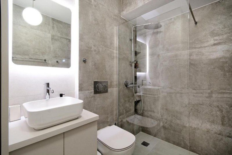 Bathroom of Flat to rent in Castelldefels  with Air Conditioner, Furnished and TV