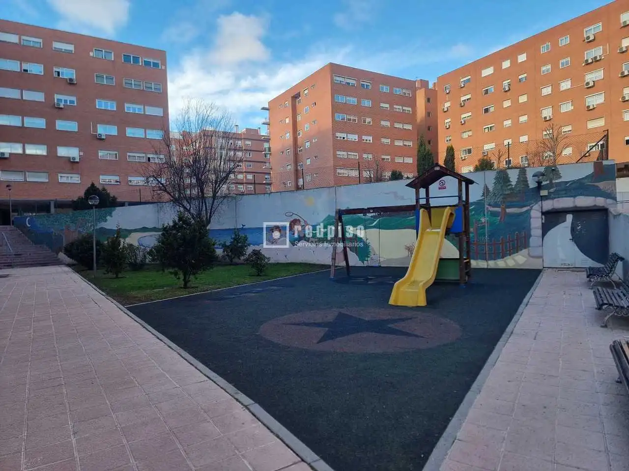 Piso con piscina en venta en Vicálvaro, imagen 2