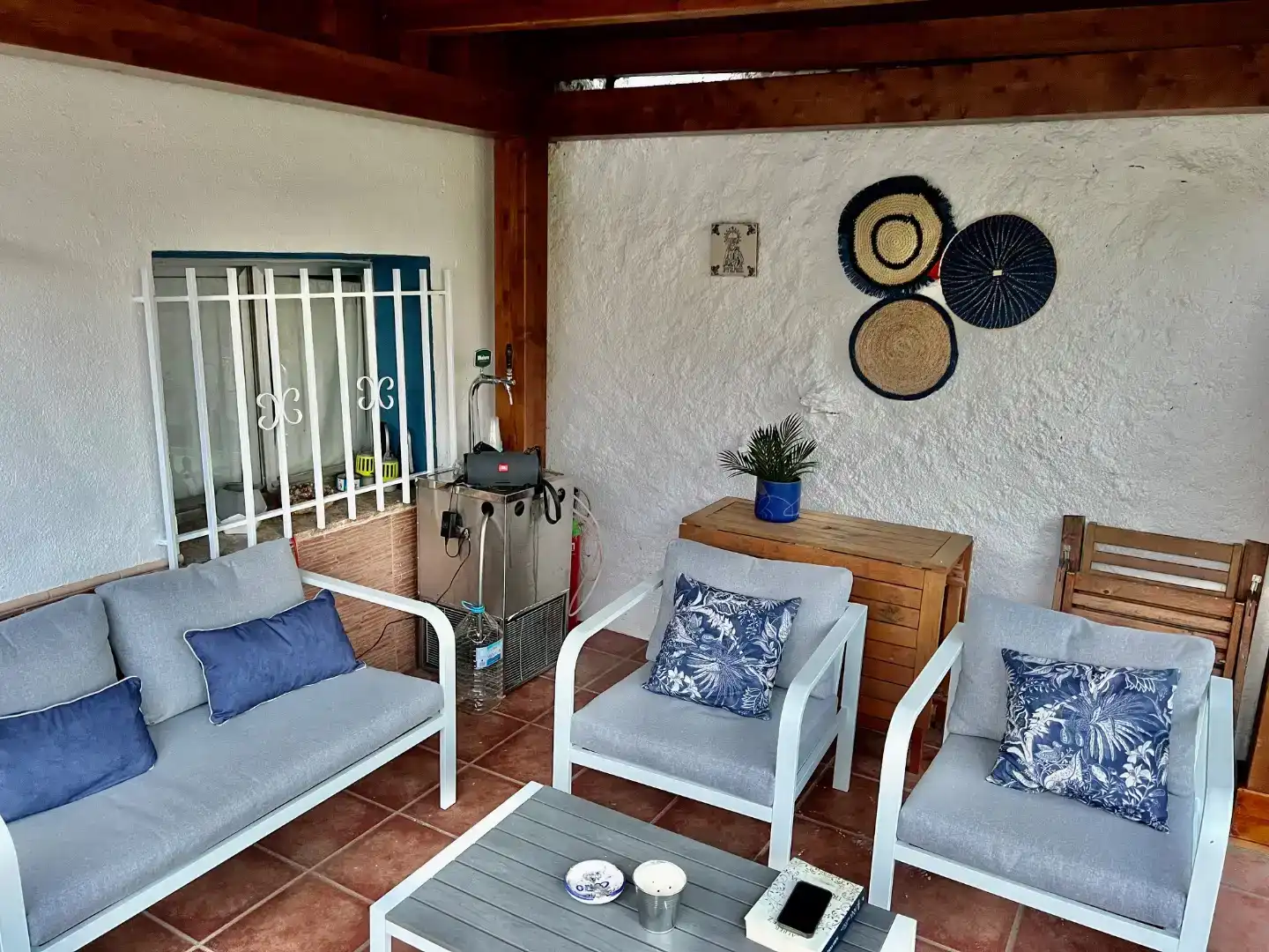 Terrassa de Casa o xalet en venda en Frades de la Sierra amb Piscina