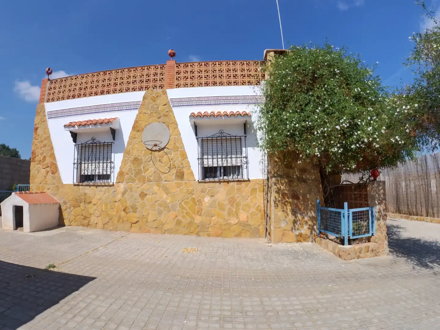 Villa con piscina in vendita a Camino de Comediana 8, imagen 4