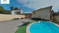 Piscina de Casa o xalet en venda en Sant Fost de Campsentelles amb Jardí privat, Traster i Piscina