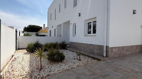 Foto 5 von Einfamilien-Reihenhaus zum Verkauf in Urbasur, Islantilla