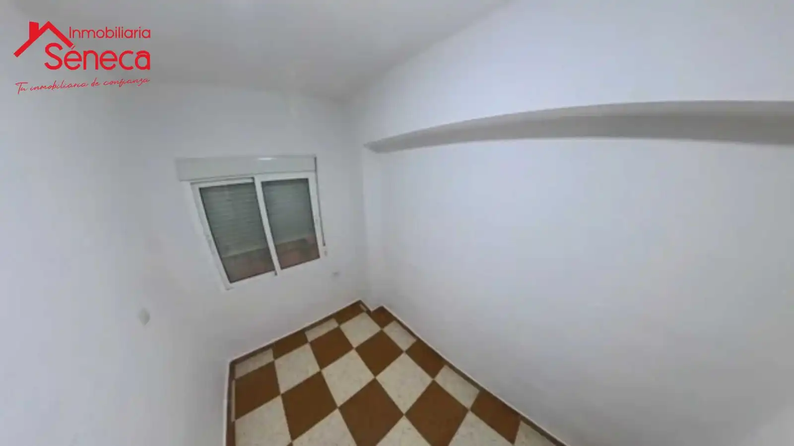 Dormitori de Pis en venda en Córdoba amb Aire condicionat, Calefacció i Terrassa